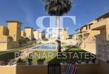 Herverkoop - Villa -
Villamartín - Lomas del Golf
