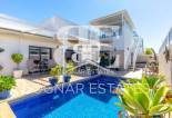 Resale - Villa -
Daya Nueva
