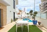 Resale - Villa -
Orihuela Costa - Villamartín