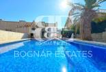 Wiederverkauf - Villa -
Torrevieja - Los Balcones - Los Altos del Edén