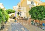 Resale - Villa -
Villamartín - Los Dolses