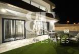 Resale - apartment -
Finestrat