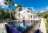 Herverkoop - Villa -
Marbella - Nueva Andalucía