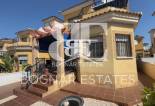Herverkoop - Villa -
Algorfa - Lo Crispin
