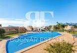 Resale - apartment -
Altea