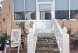 Herverkoop - Herenhuis -
Orihuela Costa - La Florida