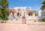 Herverkoop - Villa -
Algorfa