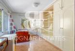 Resale - Villa -
Benferri