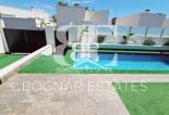Wiederverkauf - Villa -
Orihuela Costa - Villamartín