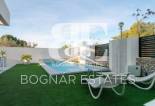 Resale - Villa -
Alicante - Center