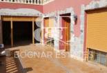 Resale - Villa -
Benidorm - Poniente