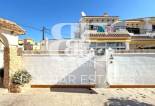 Herverkoop - Herenhuis -
Torrevieja - Torrelamata - La Mata